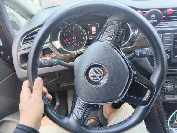 [上海·沪J] 二手大众途安2016款 途安L 280TSI DSG豪华版