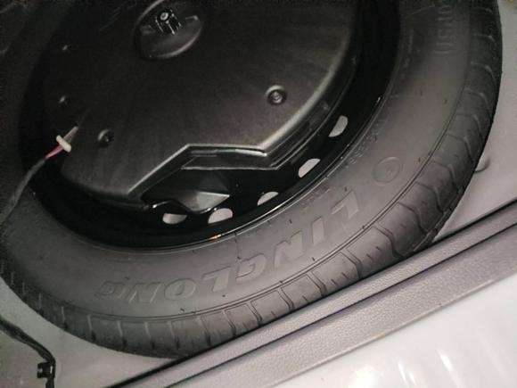 [南通·苏F] 二手红旗红旗HS52022款 2.0T 智联旗领版