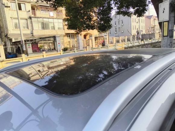 [上海·沪A] 二手荣威荣威RX5新能源2023款 eRX5 超混尊荣版