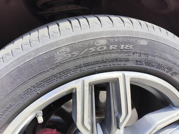 [武汉·鄂A] 二手宝马宝马X12019款 sDrive18Li 时尚型