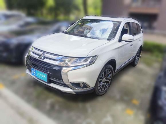 三菱歐藍德2018款 2.4L 四驅豪華版 7座「上海二手車」「天天拍車」