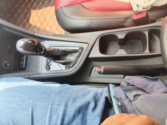 [杭州·皖J] 二手奇瑞艾瑞泽52017款 1.5L CVT尊贵版