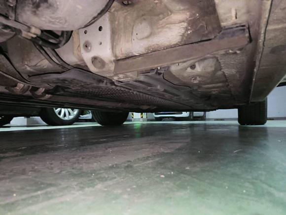 [常州·苏D] 二手雷诺纬度2011款 2.5L 自动豪华导航版