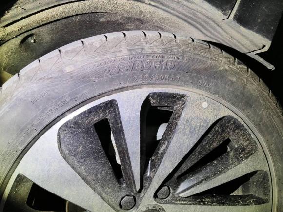 [武汉·鄂A] 二手比亚迪宋PLUS新能源2023款 冠军版 EV 520KM 尊贵型