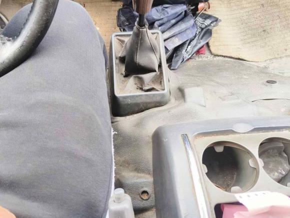 [杭州·沪C] 二手金龙金威2016款 2.0L实用超值版4G20