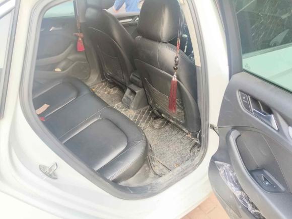 [济南·鲁A] 二手奥迪奥迪A32016款 Limousine 35 TFSI 领英型