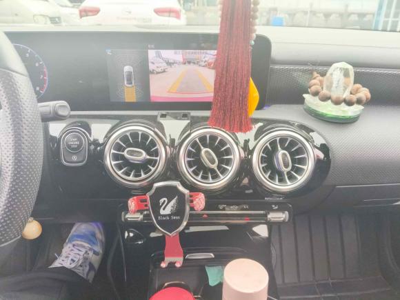 [湖州·苏B] 二手奔驰奔驰A级2020款 改款 A 200 L 运动轿车时尚型