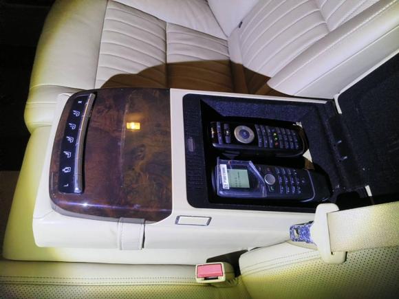 [上海·沪A] 二手奔驰奔驰S级2010款 S 600 L