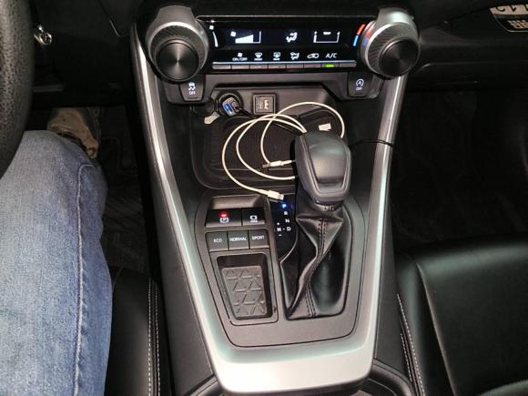 [杭州·浙A] 二手丰田RAV4荣放2023款 2.0L CVT两驱都市版