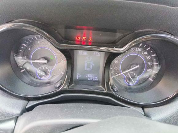 [济南·鲁A] 二手江铃驭胜S3502016款 2.0T 自动四驱汽油豪华天窗版5座