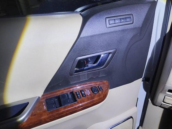 [武汉·鄂A] 二手丰田埃尔法2011款 3.5L 豪华版