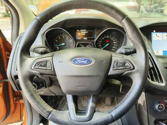 [上海·沪A] 二手福特福克斯2017款 两厢 EcoBoost 180 自动精英型