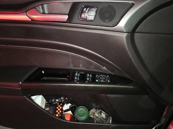 [上海·沪F] 二手福特蒙迪欧2013款 2.0L GTDi240豪华运动型