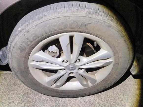 [宁波·浙B] 二手现代北京现代ix352012款 2.0L 自动两驱精英版GLS