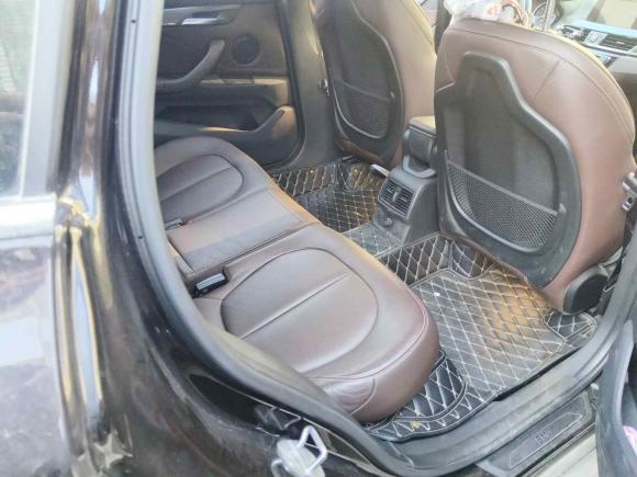 [上海·沪D] 二手宝马宝马X12018款 xDrive20Li 尊享型