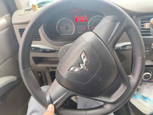 [上海·辽M] 二手五菱汽车五菱荣光V2018款 1.5L实用型