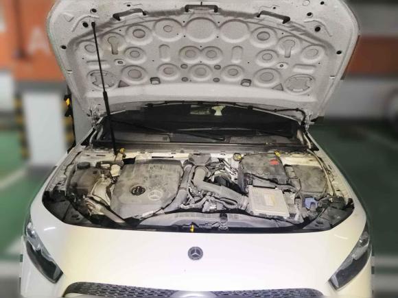 [芜湖·皖B] 二手奔驰奔驰A级2022款 改款 A 200 L 运动轿车时尚型