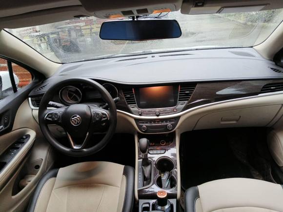 [成都·川A] 二手别克威朗2018款 三厢 15S 自动领先型