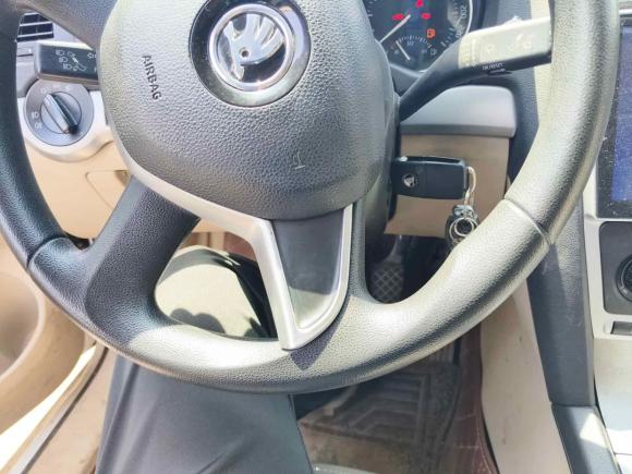 [南通·皖K] 二手斯柯达明锐2015款 经典款 1.6L 自动逸杰版