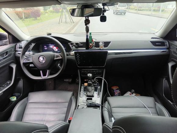 [上海·苏U] 二手斯柯达速派2023款 改款 TSI330 DSG奢享版