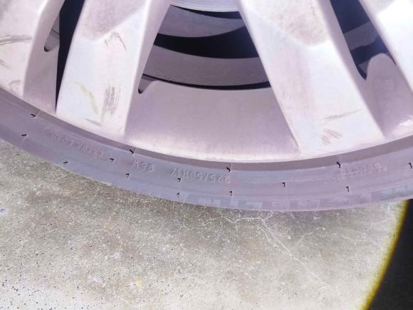 [武汉·鄂A] 二手标致标致30082015款 2.0L 自动经典版