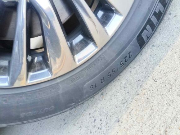 [上海·沪G] 二手广汽传祺传祺M82023款 宗师系列 双擎 至尊版