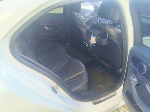 [上海·沪D] 二手奔驰奔驰C级2018款 C 200 L 运动版