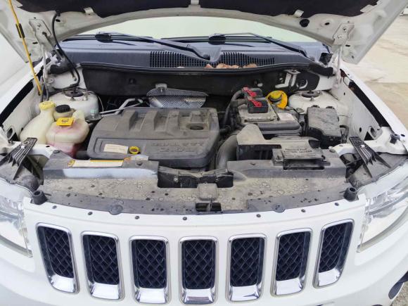 [南京·苏A] 二手Jeep指南者2012款 2.0L 两驱豪华版