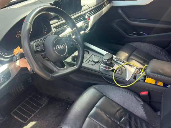 [苏州·苏U] 二手奥迪奥迪A4L2019款 45 TFSI quattro 个性运动版 国VI