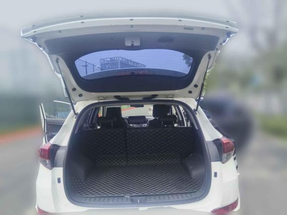 [嘉兴·赣E] 二手现代途胜2015款 1.6T 双离合两驱智能型