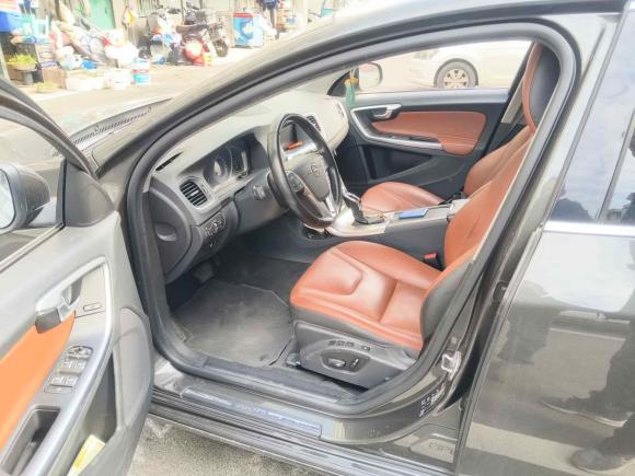 [无锡·苏B] 二手沃尔沃沃尔沃S602019款 S60L T3 智进版