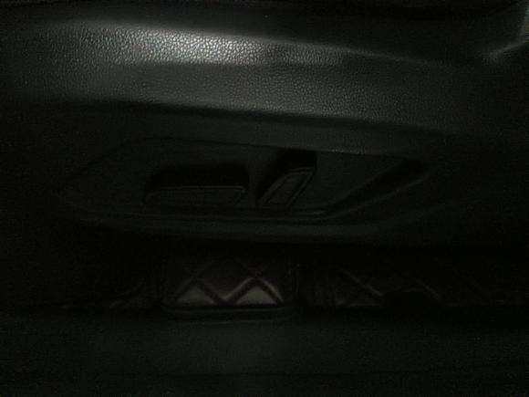 [温州·鲁H] 二手荣威荣威RX52016款 20T 两驱自动互联网智享版