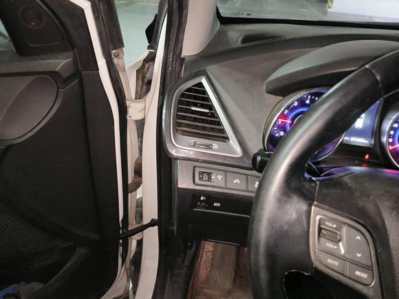 [台州·浙J] 二手现代胜达2013款 2.4L 自动两驱智能型