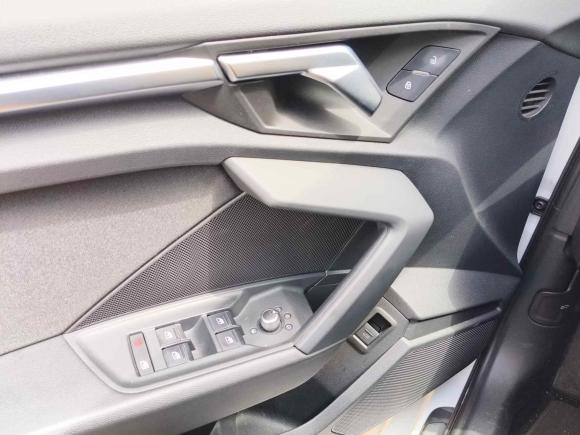 [深圳·粤L] 二手奥迪奥迪A32021款 Sportback 35 TFSI 进取运动型