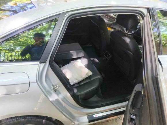[上海·沪A] 二手奥迪奥迪A6L2011款 2.0 TFSI 自动舒适型