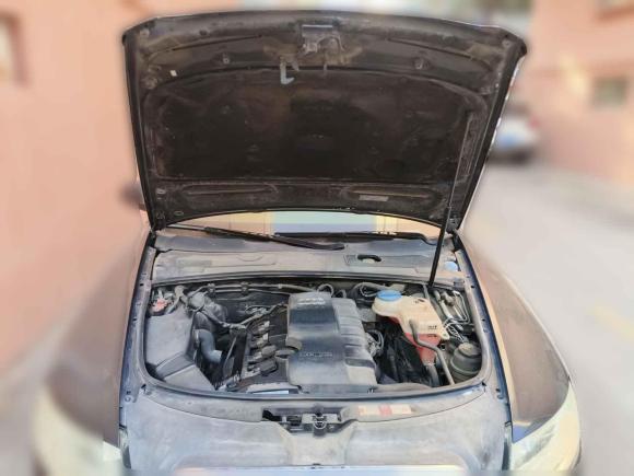 [青岛·鲁B] 二手奥迪奥迪A6L2009款 2.0 TFSI 手动标准型