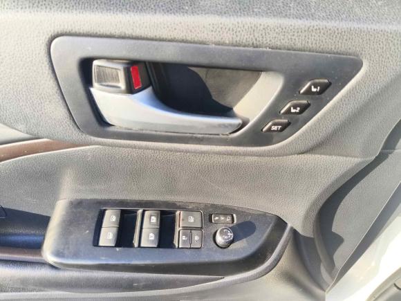 [南通·沪D] 二手丰田汉兰达2017款 2.0T 四驱至尊版 7座