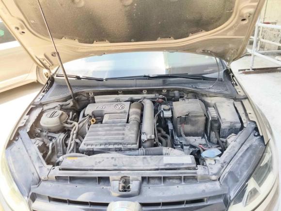 [上海·沪B] 二手大众高尔夫2016款 230TSI 自动舒适型
