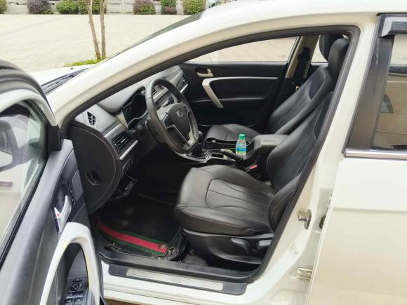 [南昌·黑A] 二手吉利汽车帝豪2017款 三厢百万款 1.5L 手动向上互联版