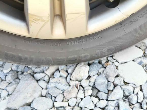 [上海·赣E] 二手东风风行菱智2022款 M5L 2.0L 实用型 7座