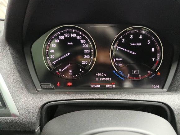 [上海·沪D] 二手宝马宝马2系2019款 225i 尊享型 M运动套装