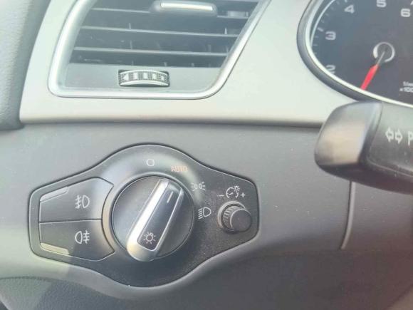 [嘉兴·浙F] 二手奥迪奥迪A4L2016款 35 TFSI 自动标准型