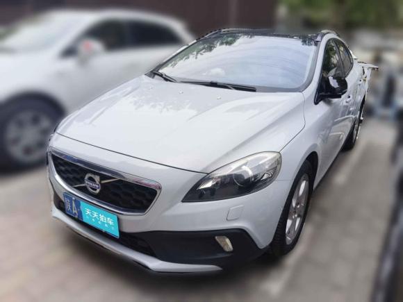 沃尔沃沃尔沃V402014款 Cross Country T5 AWD 智雅版「西安二手车」「天天拍车」