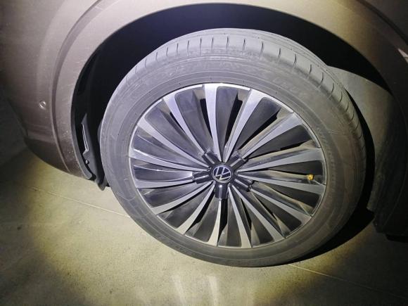 [上海·沪F] 二手大众威然2022款 380TSI 尊贵版