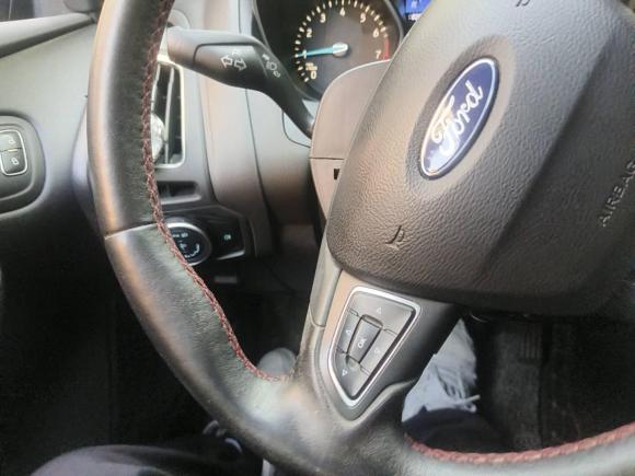 [湖州·浙E] 二手福特福克斯2017款 1.5T CTCC 白黑限量版