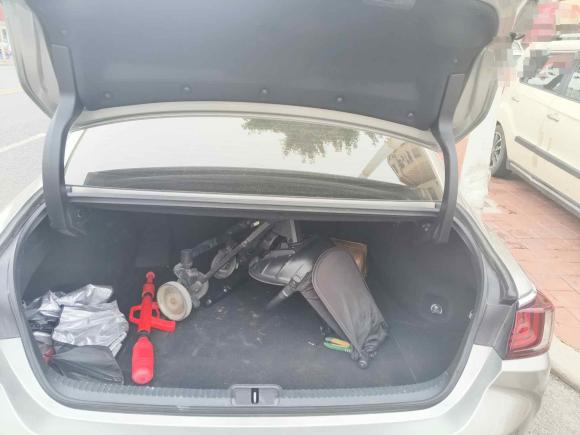 [青岛·鲁B] 二手雷克萨斯雷克萨斯ES2022款 200 卓越版