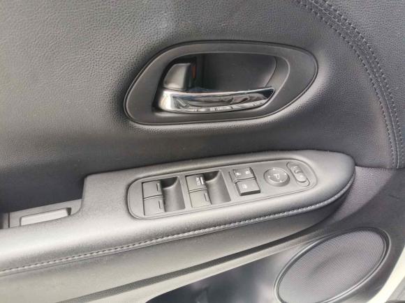 [广州·粤A] 二手本田缤智2017款 1.5L CVT两驱舒适型