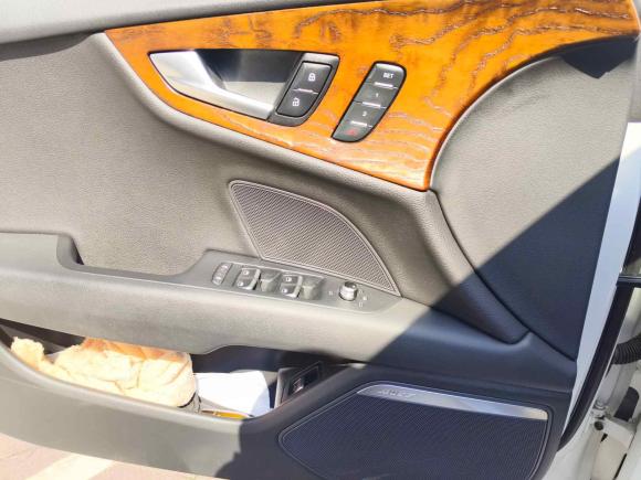 [南京·苏A] 二手奥迪奥迪A72018款 40 TFSI 进取型