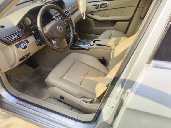 [上海·沪L] 二手奔驰奔驰E级2010款 E 260 L CGI优雅型