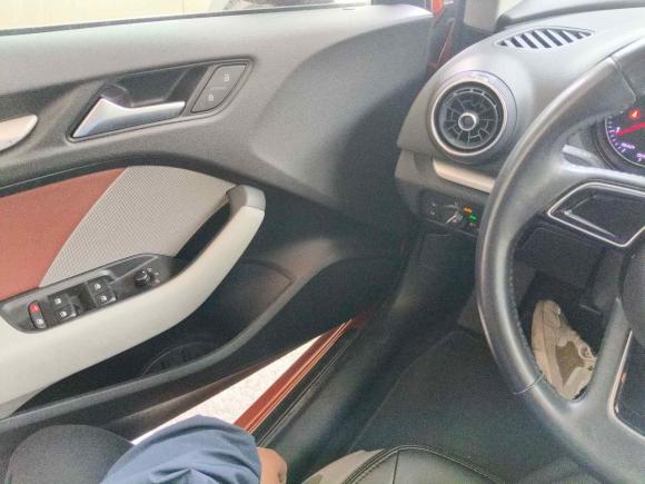 [嘉兴·浙F] 二手奥迪奥迪A32017款 Sportback 35 TFSI 进取型